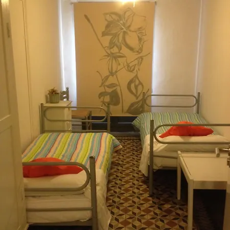 Apartmanhotel Smartr Ramblas 3*