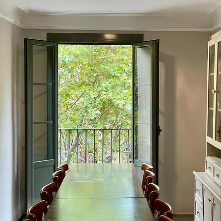 Smartr Barcelona Ramblas Aparthotel Barcelona