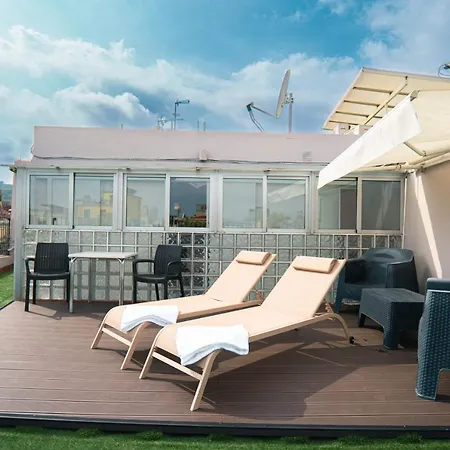 Smartr Barcelona Ramblas Aparthotel Barcelona
