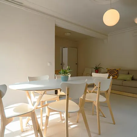 Smartr Barcelona Ramblas Aparthotel