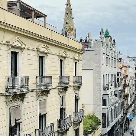 Smartr Ramblas Апарт-отель 3*