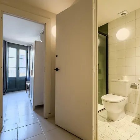 Smartr Ramblas 2* برشلونة